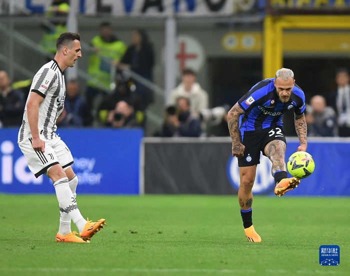 辽宁男篮11分大胜！杨鸣拒绝爆冷，布朗21分爆发，威尔斯21分