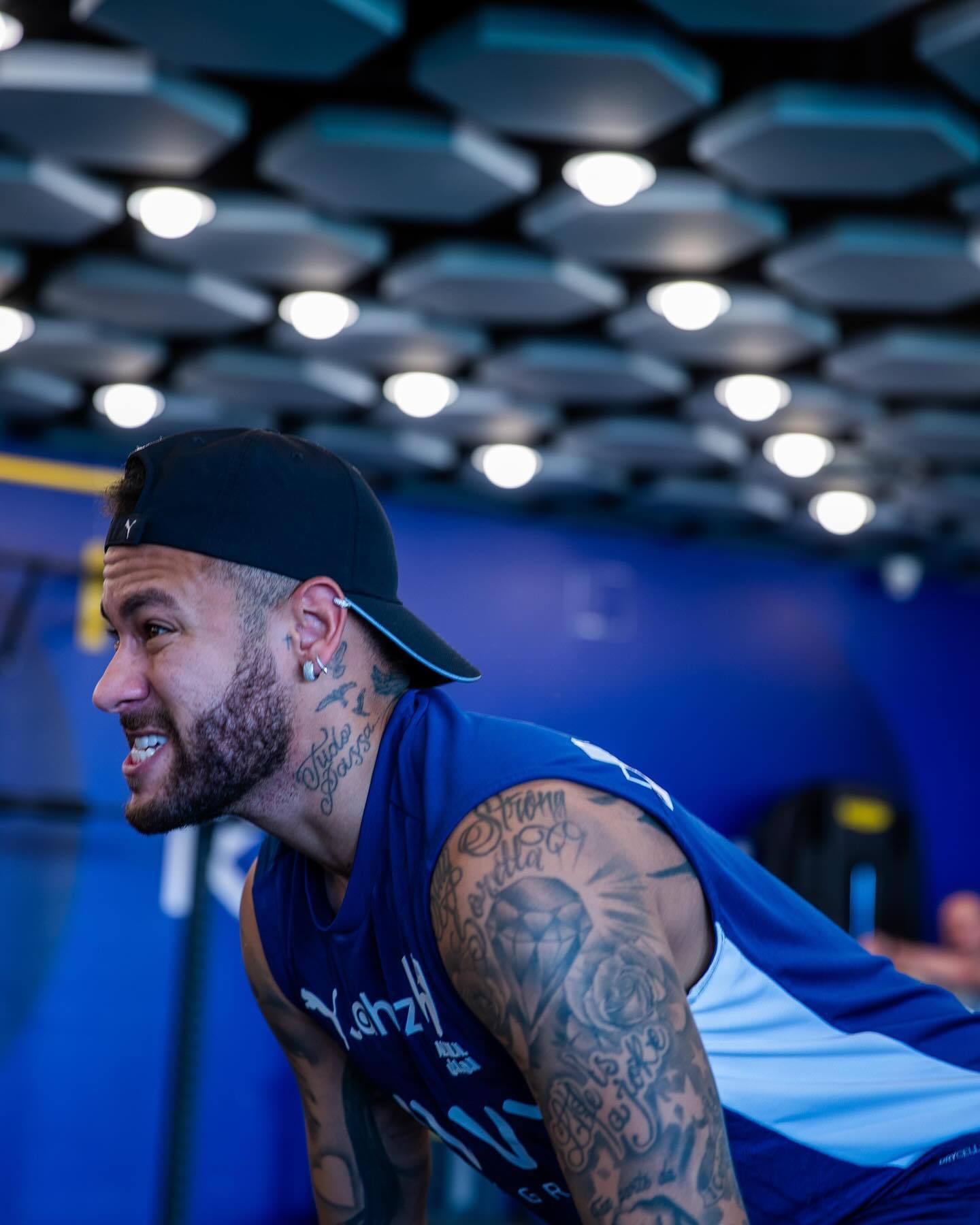 基德：戴维斯回归能给我们拉开空间，球队适应他还需要些时间