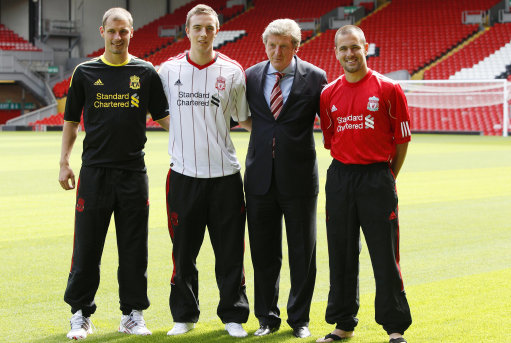 记者：下个月刘祝润就要当爸爸了，孩子会在大连出生