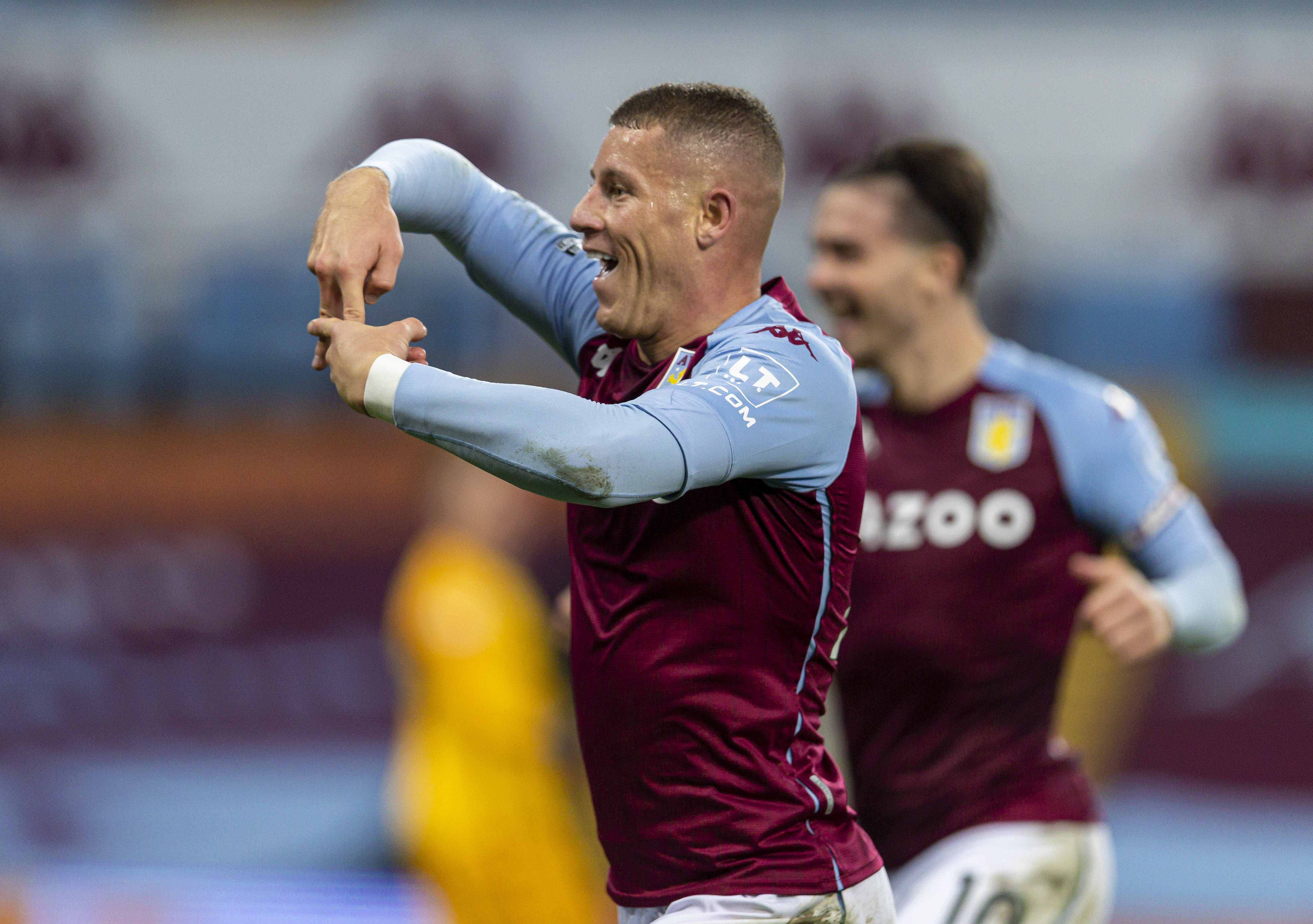 超高效率！里夫斯15投12中砍下38分8篮板