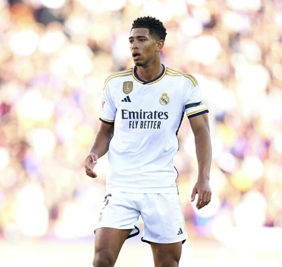 意杯焦点战：拉齐奥迎战AC米兰，蓝鹰寻求复仇，红黑军团力争双杀