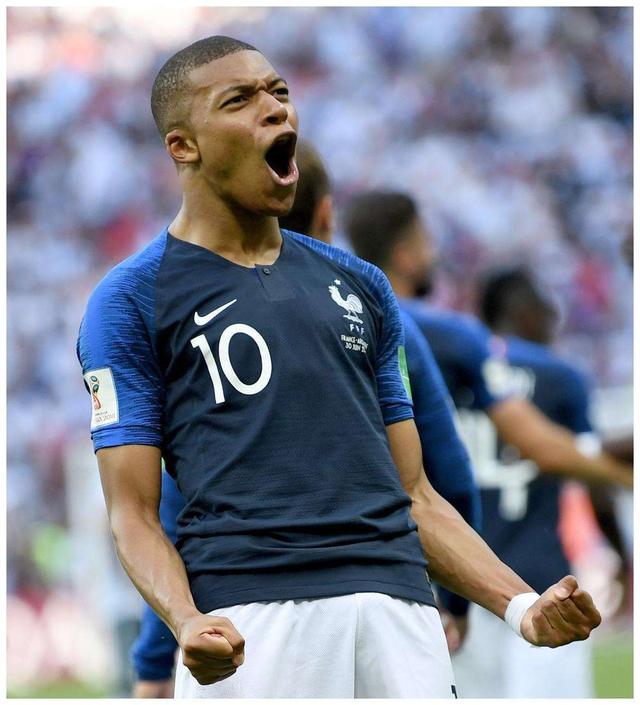 每体：已有323名巴萨会员转卖门票给法鹰球迷，这些票将作废