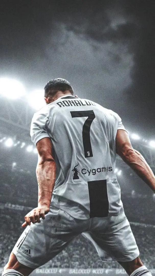 广岛前锋：亚冠与J联赛在身体对抗、速度等方面有很大区别