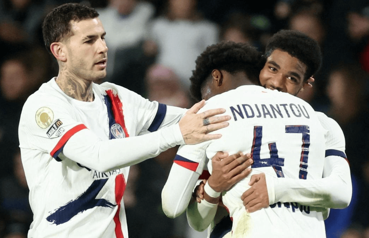 中超赛季刚落幕，武汉三镇却遭遇重磅打击，明年保级形势堪忧