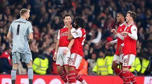 更彰显了美 更彰显了美